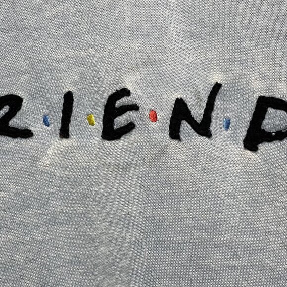 Friends Warner Bros Studio Tour Lightweight Sweatshirt Sky Blue M - Picture 3 of 8